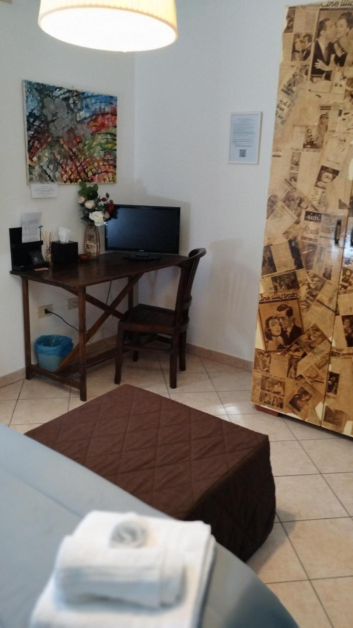B&B A Casa Di Mael San Costanzo Buitenkant foto