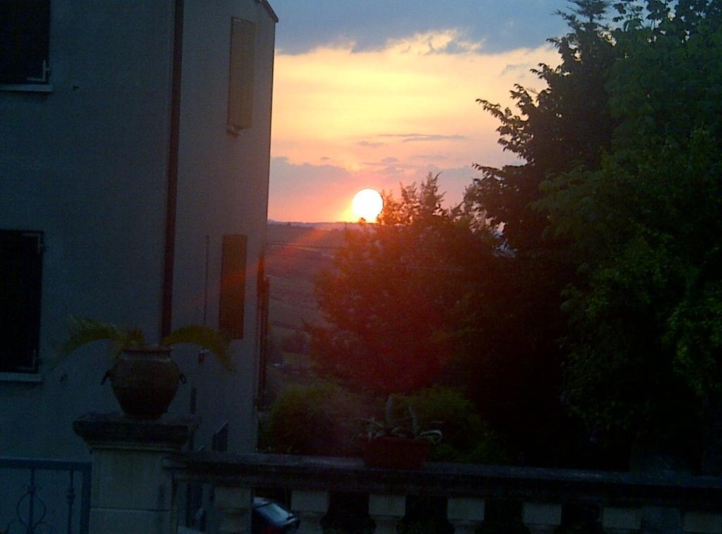 B&B A Casa Di Mael San Costanzo Buitenkant foto